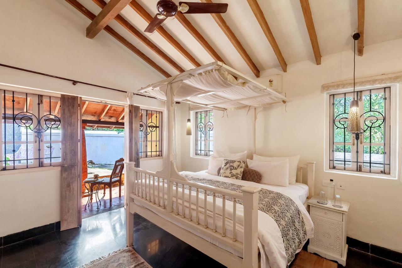 Stayvista At Terra Rosa - Pet Friendly Villa Goltim エクステリア 写真